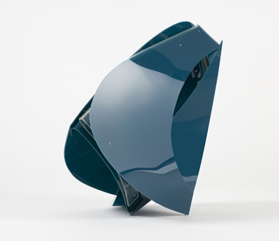 Untitled 2012, plexiglas / technika własna, 162 x 47 x 41 cm